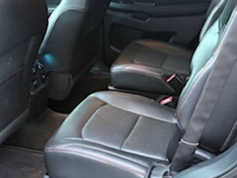 Used 2016 Ford Explorer Sport w/ Equipment Group 401A image 8