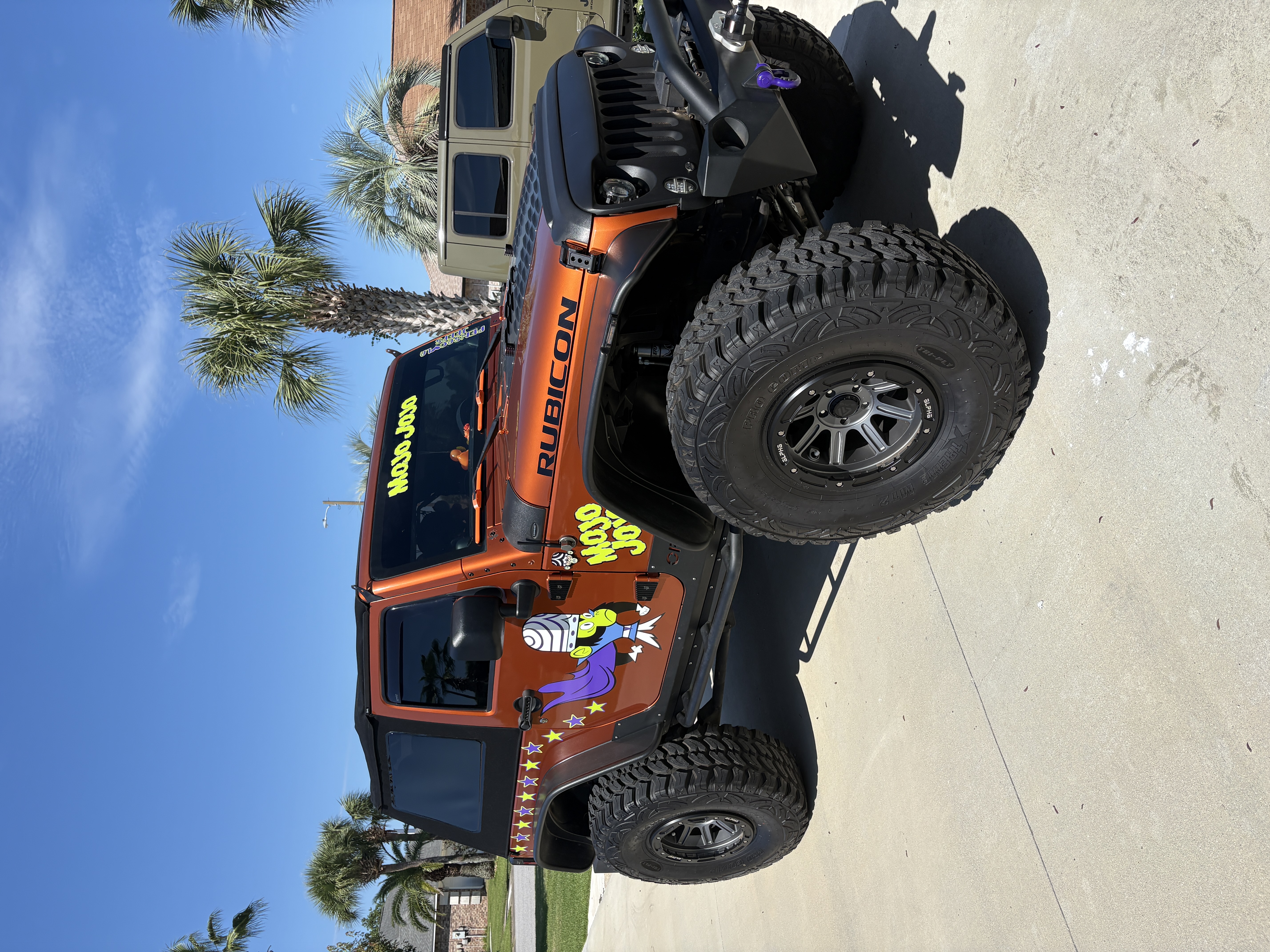Used 2011 Jeep Wrangler Rubicon w/ Dual Top Group AWD/4WD image 15