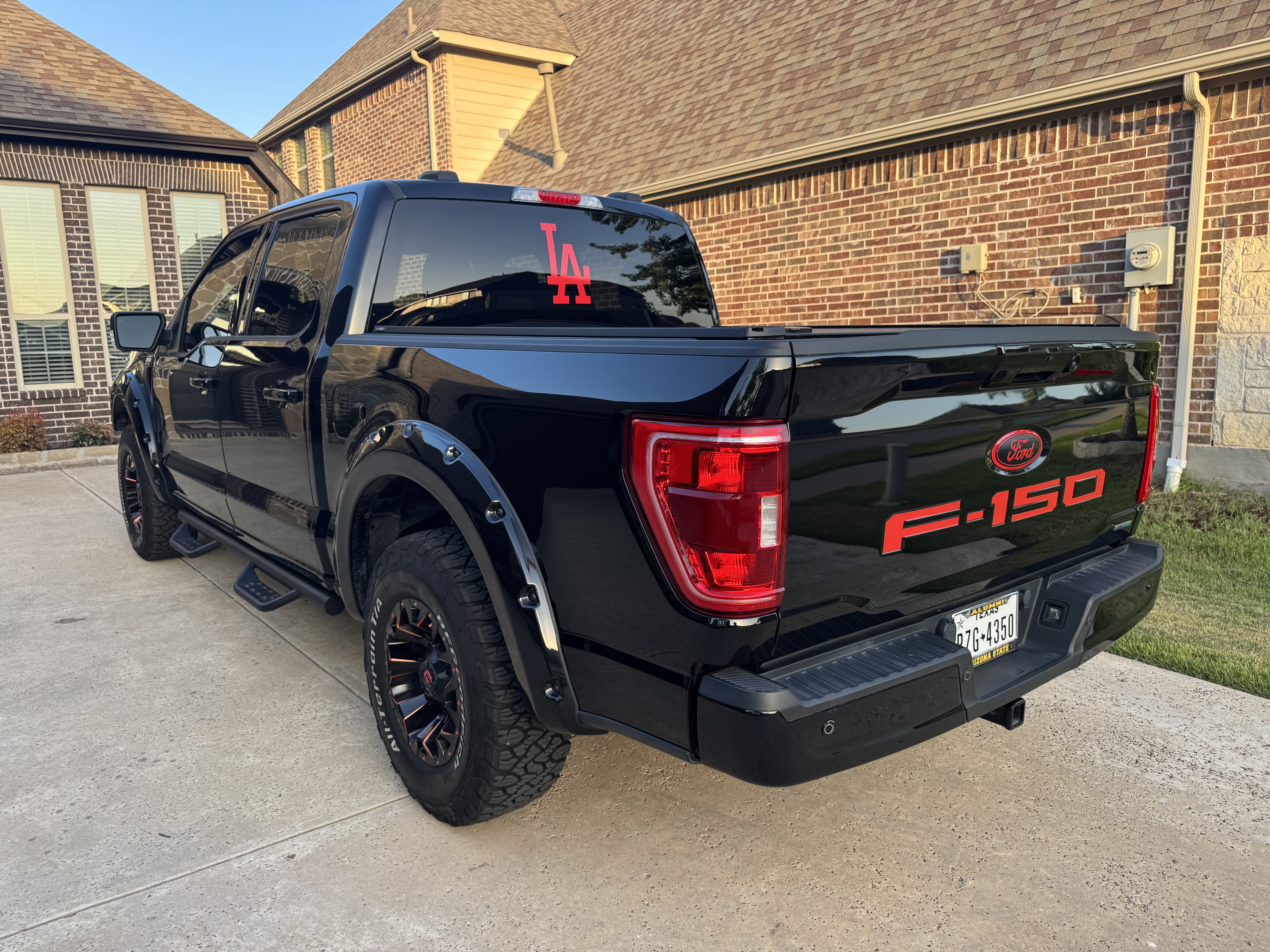 Used 2022 Ford F150 XLT w/ Equipment Group 302A High RWD image 5