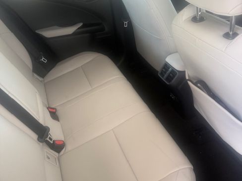 Used 2023 Lexus UX 250h FWD w/ Premium Package image 6