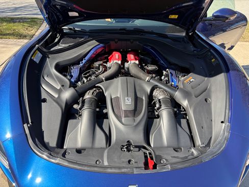 Used 2022 Ferrari Roma image 13