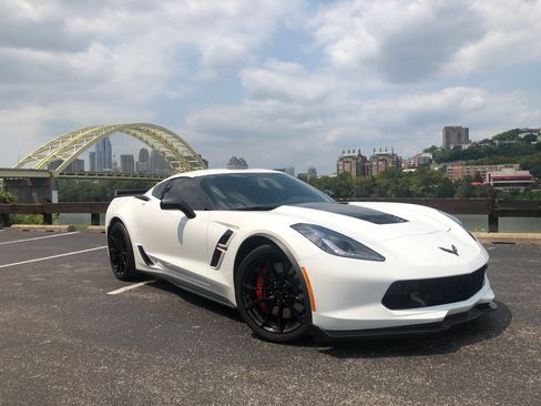Used 2017 Chevrolet Corvette Grand Sport image 4