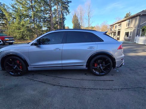 Used 2022 Audi SQ8 Prestige w/ Prestige Package image 11