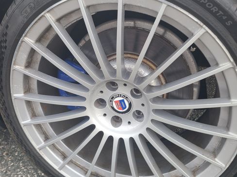 Used 2017 BMW ALPINA B7 xDrive image 11