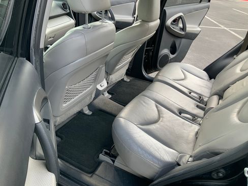 Used 2009 Toyota RAV4 Limited FWD image 13