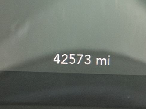 Used 2016 Dodge Challenger SRT Hellcat image 15