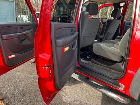 Used 2003 Chevrolet Avalanche 4x4 image 14