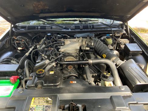 Used 2003 Mercury Marauder Sedan 4D image 11