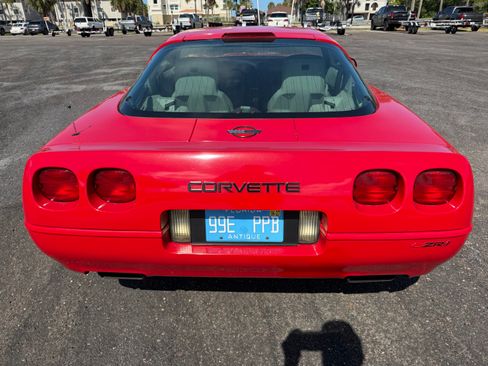 Used 1992 Chevrolet Corvette ZR-1 RWD image 4
