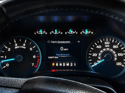 Used 2017 Ford F150 XLT w/ Equipment Group 302A Luxury image 10