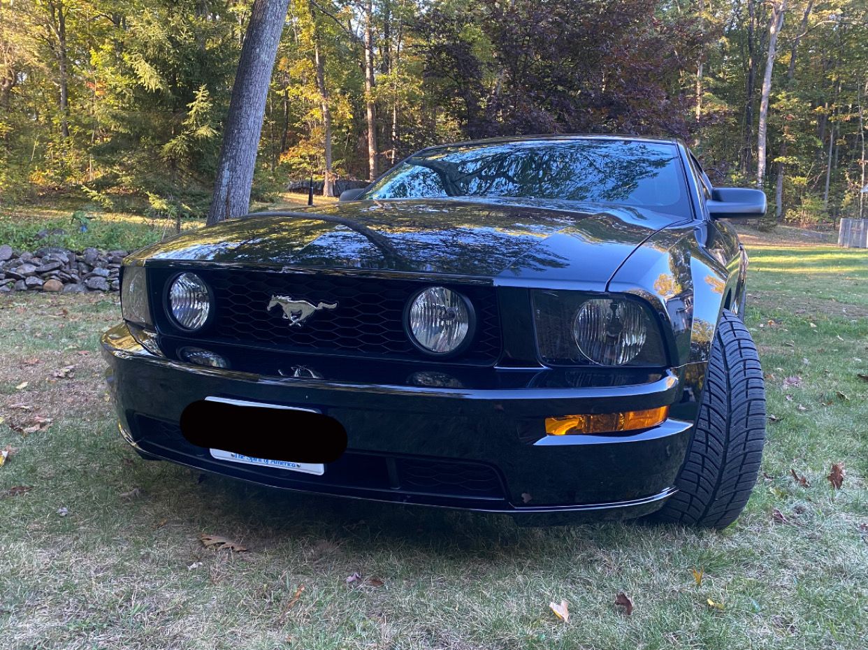 Used 2005 Ford Mustang GT RWD image 5