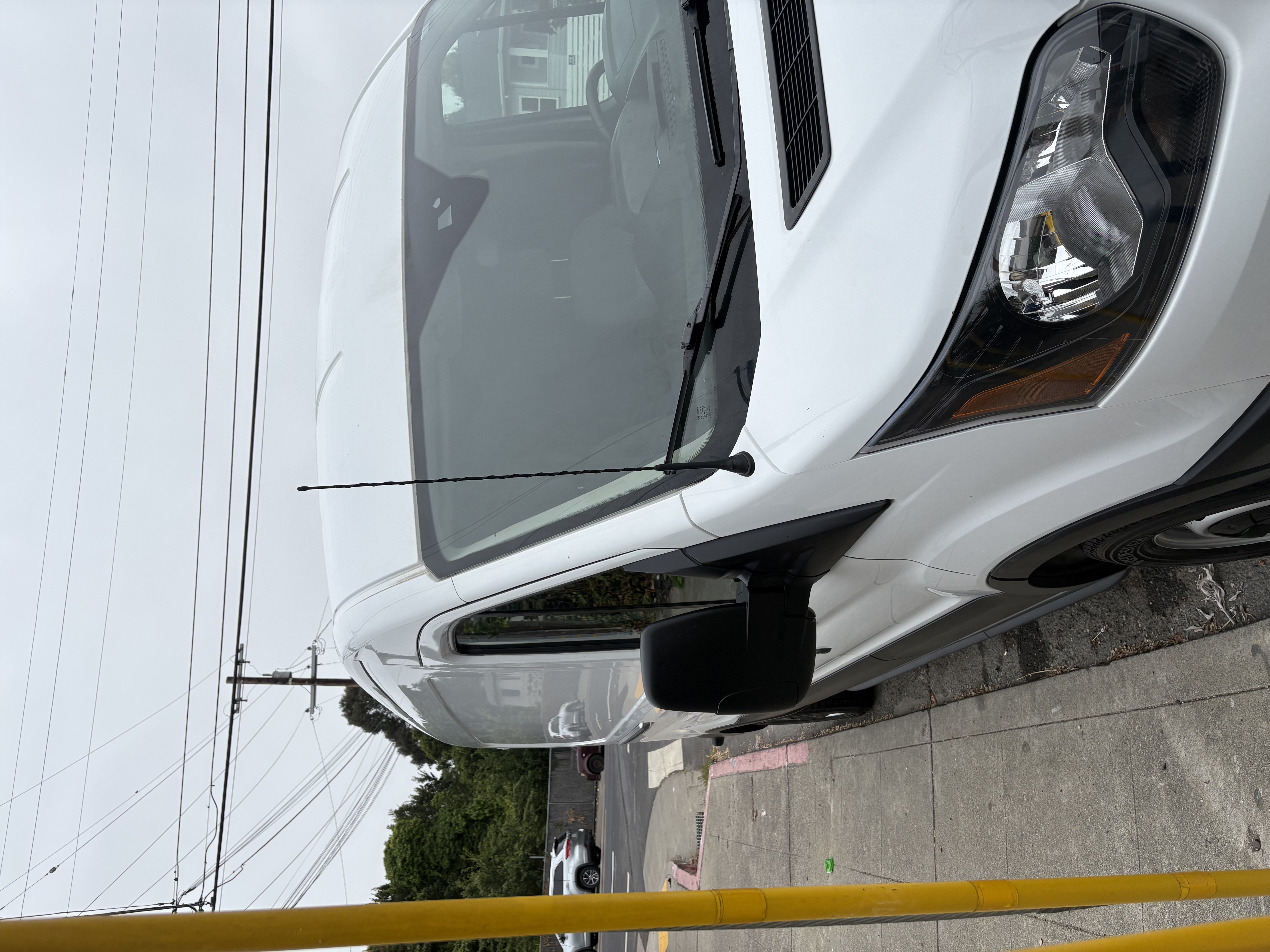 Used 2019 Ford Transit 250 148 Medium Roof w/ Interior Upgrade Package RWD image 9
