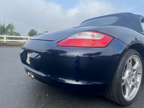 Used 2005 Porsche Boxster S RWD image 18