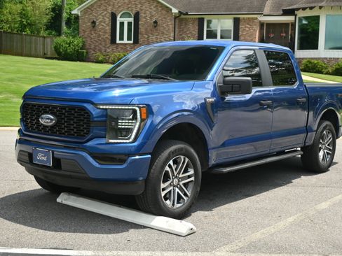 Used 2022 Ford F150 XL w/ STX Appearance Package RWD image 1