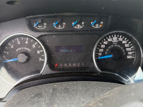 Used 2013 Ford F150 XLT w/ XTR Pkg AWD/4WD image 10