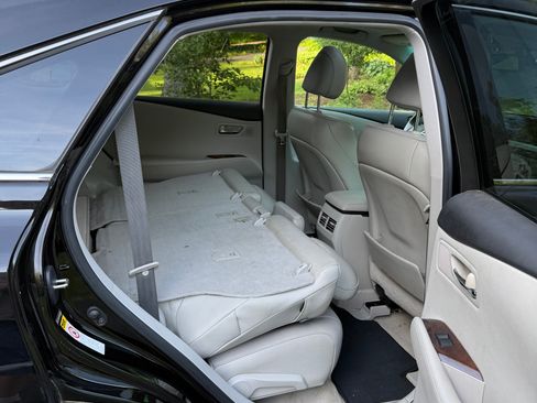 Used 2011 Lexus RX 350 AWD w/ Premium Pkg image 21