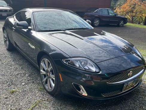 Used 2015 Jaguar XK Coupe image 4