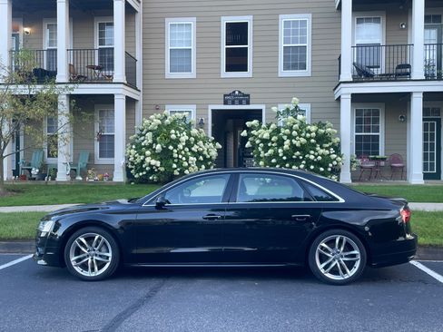 Used 2017 Audi A8 L 3.0T w/ Executive Package AWD/4WD image 23