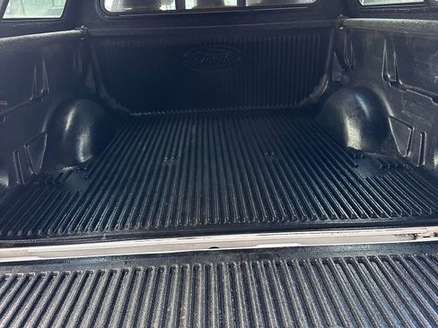 Used 2013 Ford F150 XLT w/ Luxury Equipment Group image 13