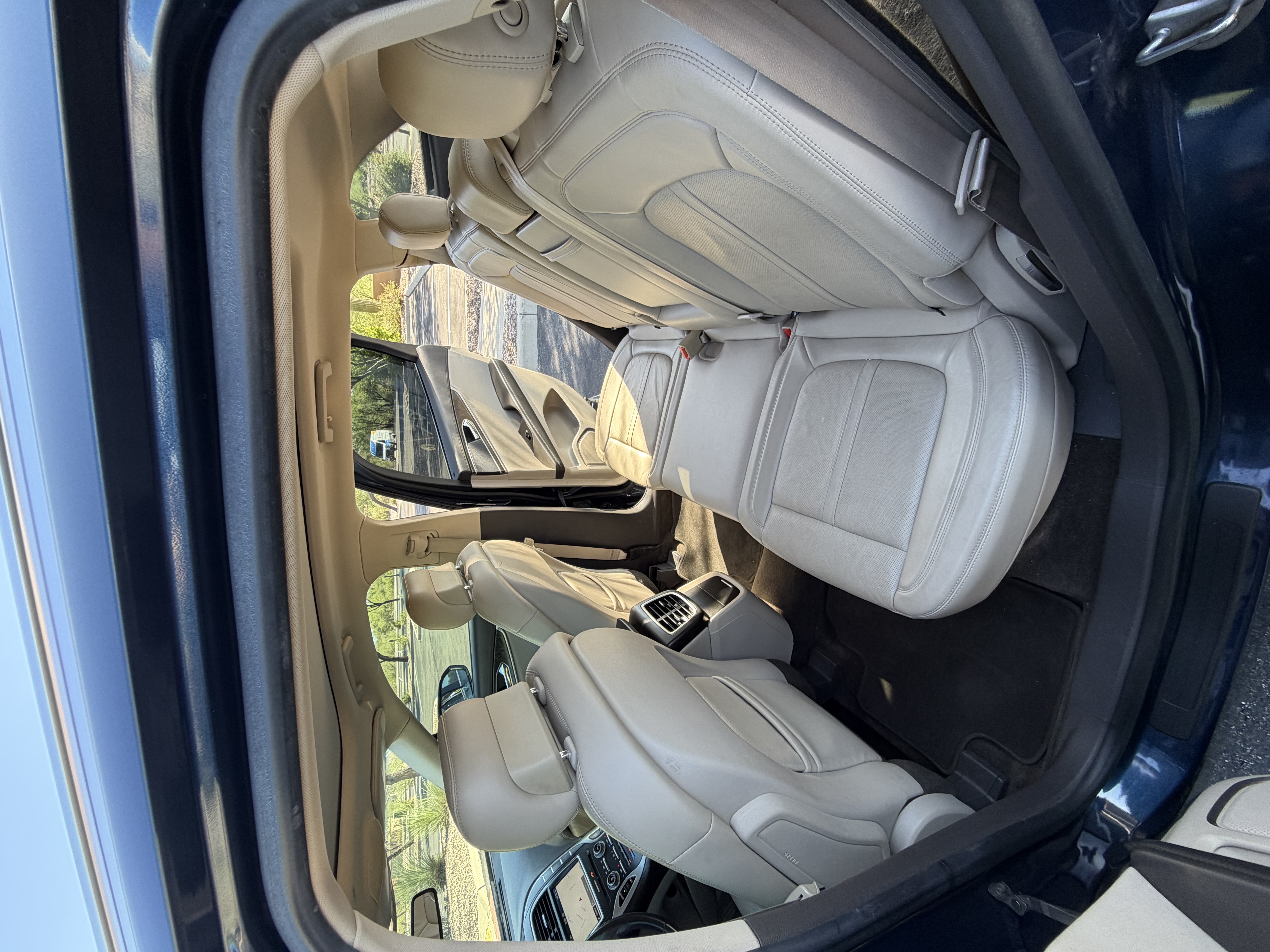 Used 2017 Lincoln MKX Reserve FWD image 13