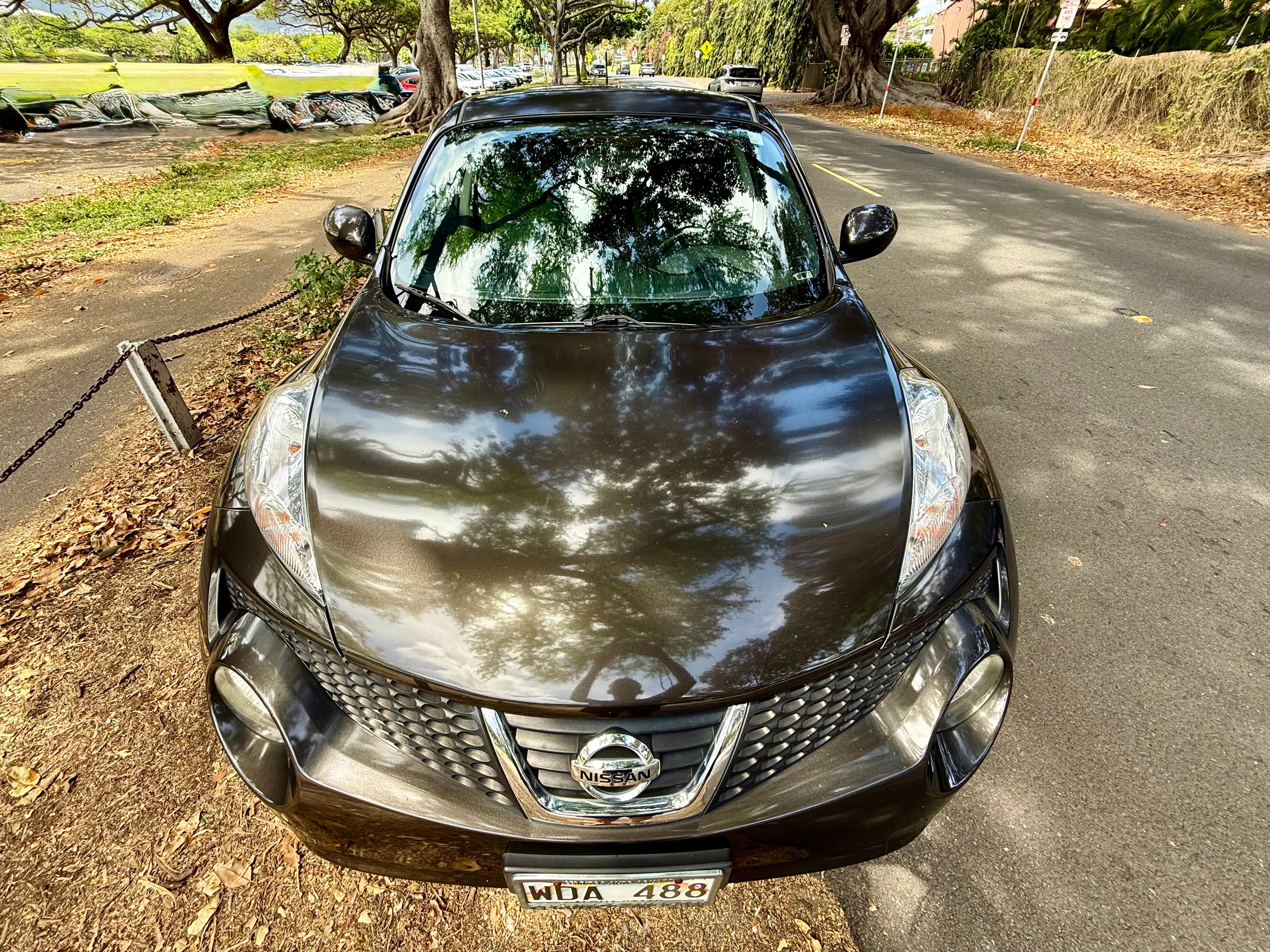 Used 2011 Nissan Juke SV FWD image 1