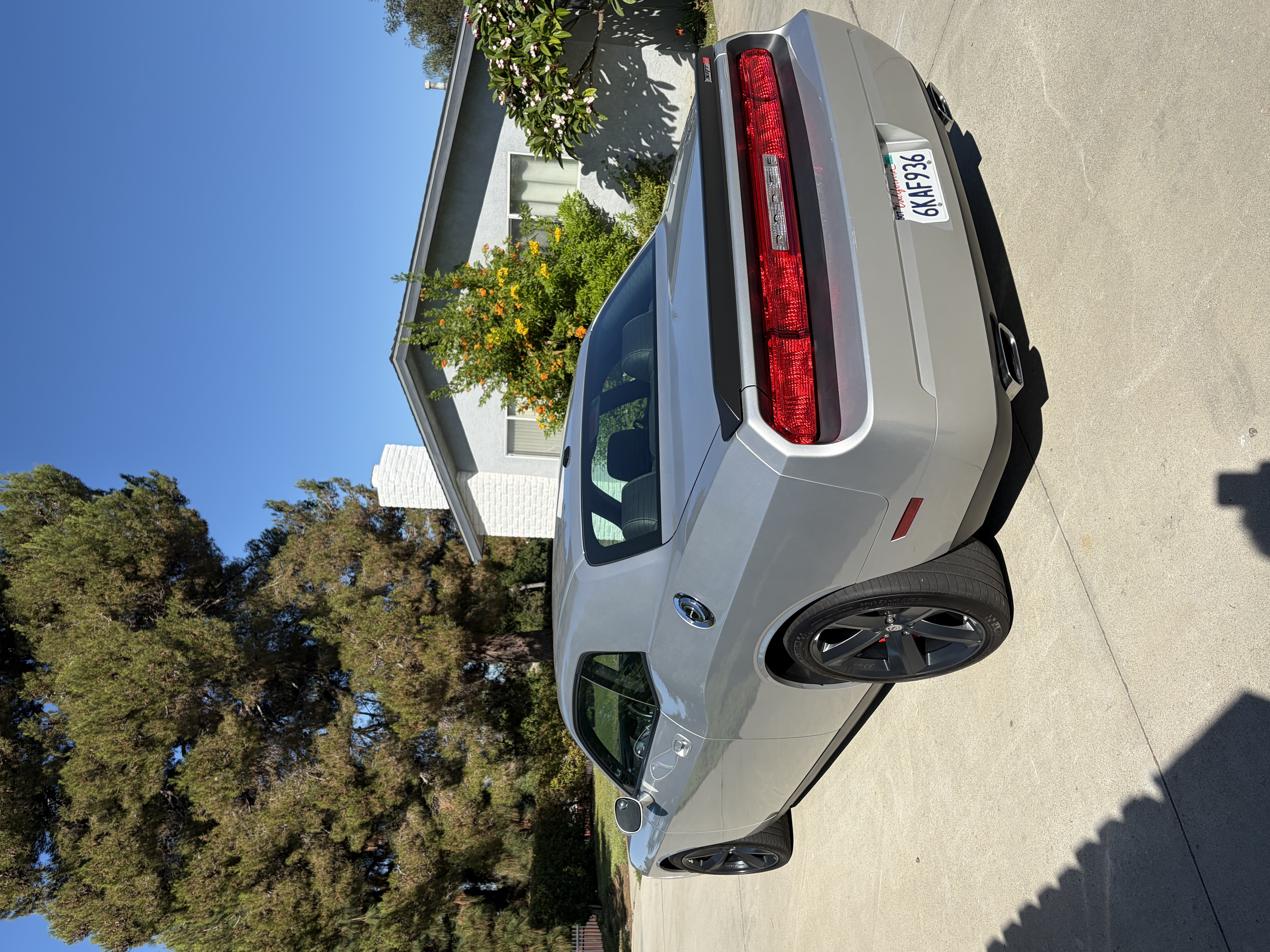 Used 2010 Dodge Challenger SRT8 w/ SRT Option Group II RWD image 4