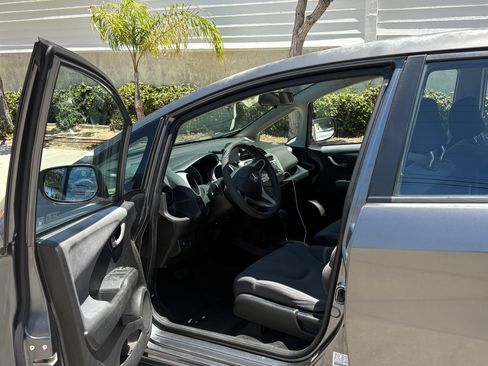 Used 2013 Honda Fit image 15