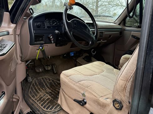 Used 1996 Ford F350 2WD Crew Cab image 9