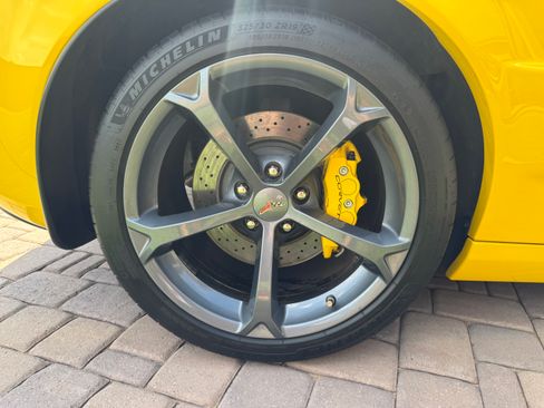 Used 2012 Chevrolet Corvette Grand Sport w/ 3LT Preferred Equipment Group RWD image 22