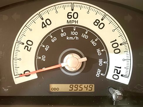 Used 2014 Toyota FJ Cruiser 2WD w/ Convenience Package image 11
