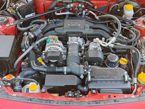 Used 2013 Subaru BRZ Limited w/ Popular Pkg 1B RWD image 16