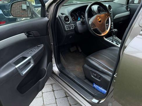 Used 2012 Chevrolet Captiva Sport LT w/ Convenience Package FWD image 4