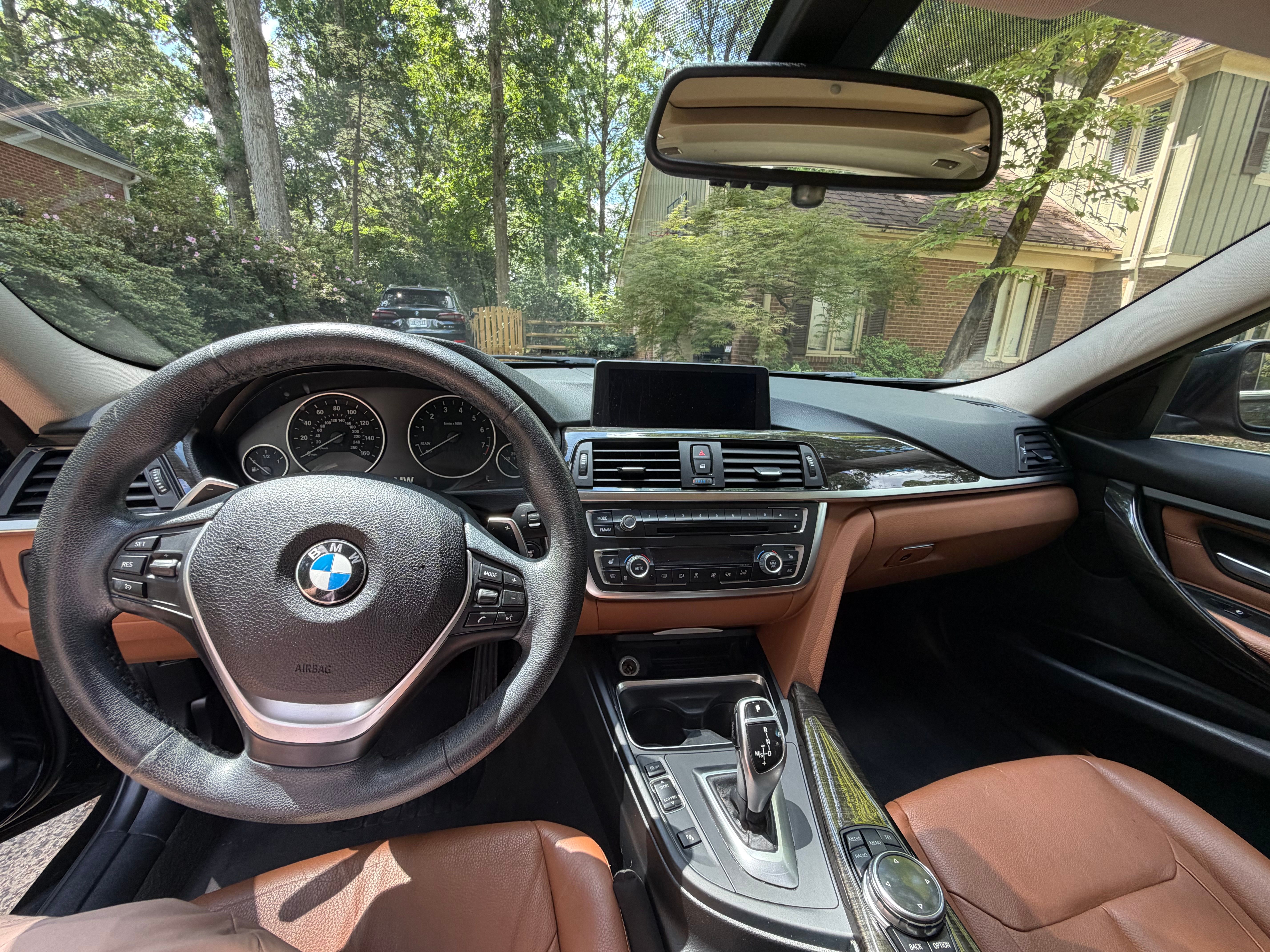 Used 2014 BMW 328i xDrive Wagon AWD/4WD image 10