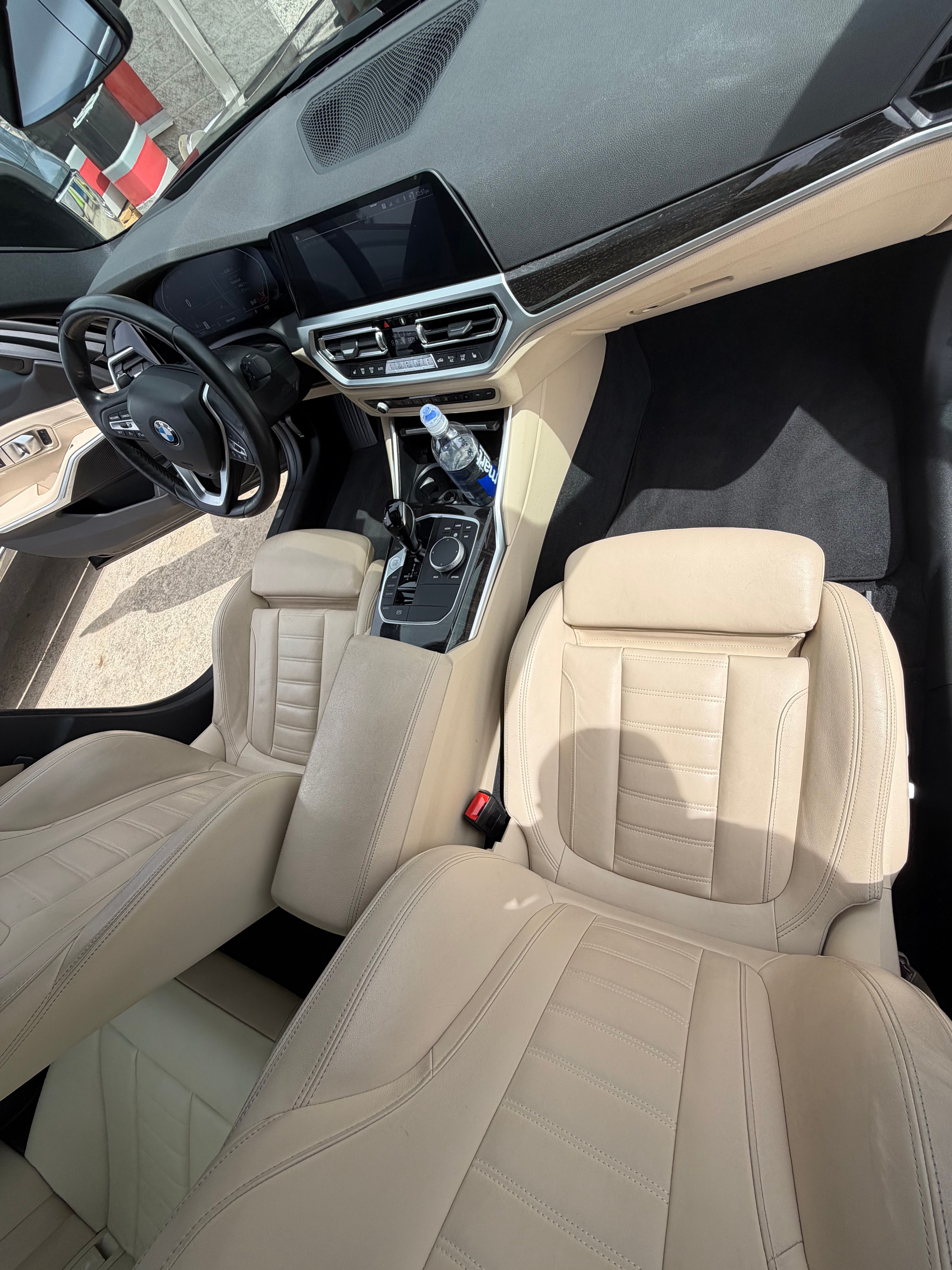 Used 2019 BMW 330i Sedan w/ Premium Package RWD image 18