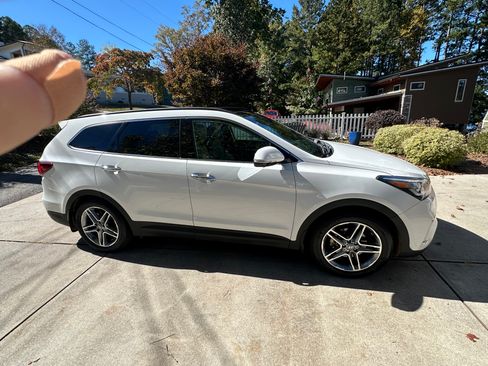 Used 2018 Hyundai Santa Fe SE Ultimate Sport Utility 4D w/ SE Ultimate Tech Package 03 image 2
