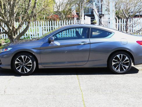 Used 2017 Honda Accord EX-L image 1