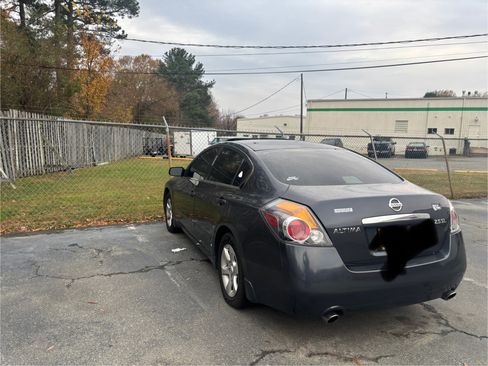 Used 2008 Nissan Altima 2.5 SL w/ SL Pkg image 2