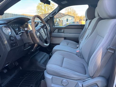 Used 2014 Ford F150 XLT image 10