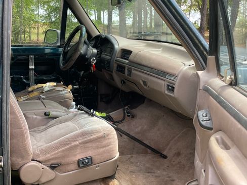 Used 1994 Ford Bronco image 4