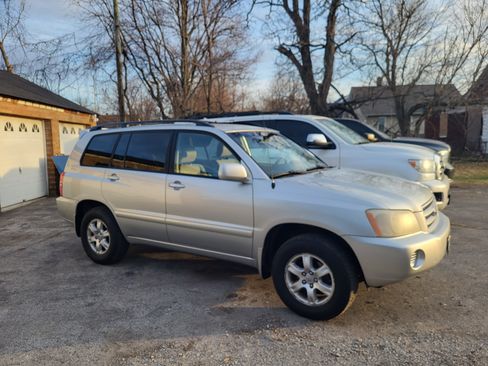 Used 2003 Toyota Highlander 4WD V6 image 1