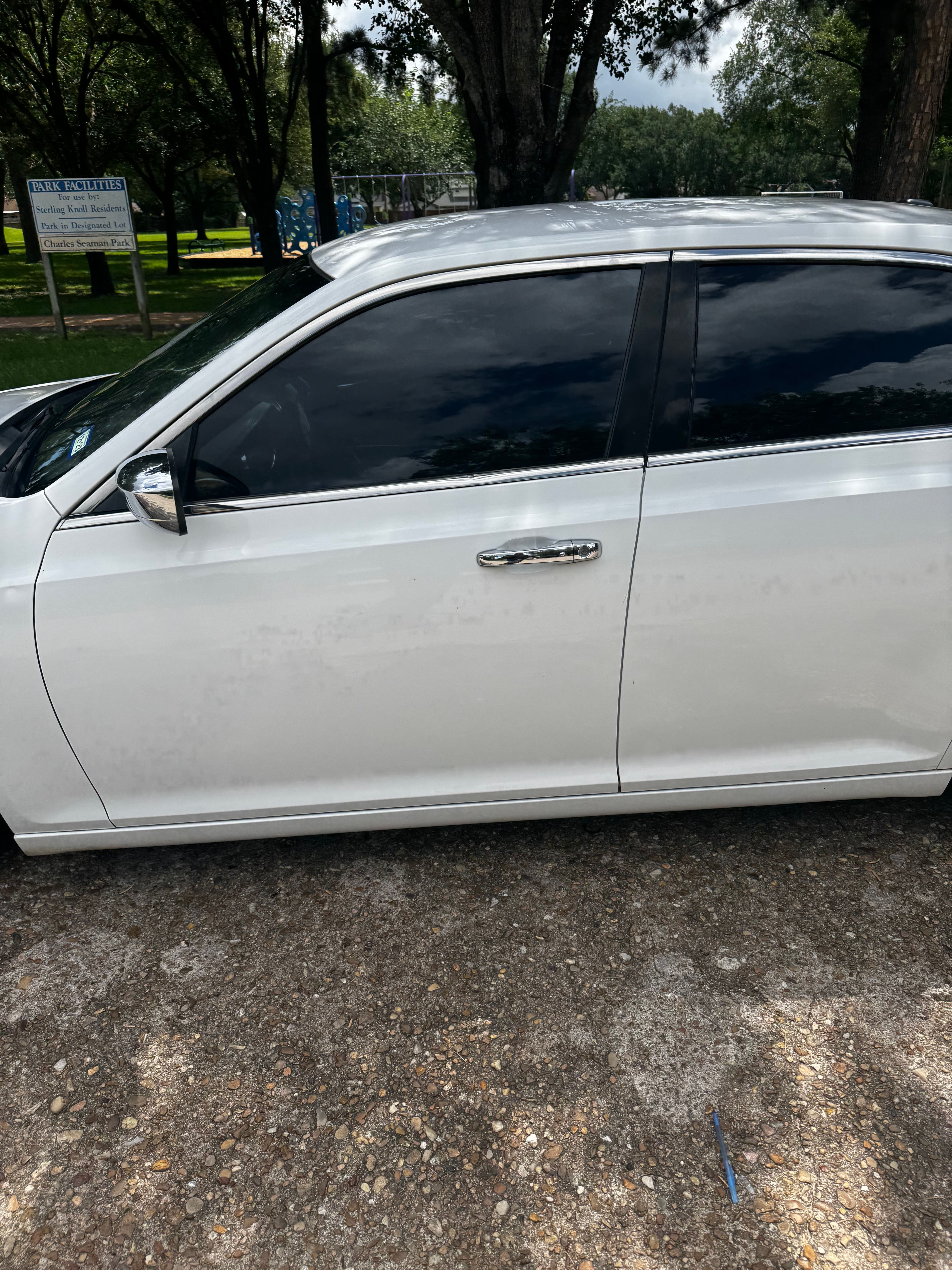 Used 2013 Chrysler 300 C RWD image 16