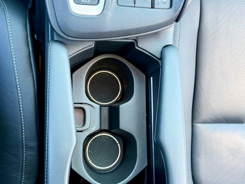 Used 2022 Honda Insight Touring image 14