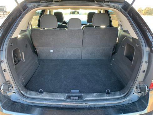 Used 2013 Ford Edge SE image 18