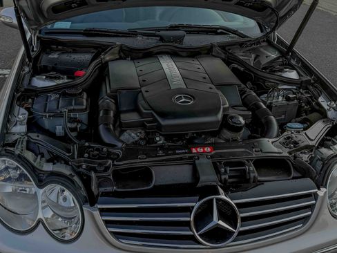 Used 2005 Mercedes-Benz CLK 500 Cabriolet image 27