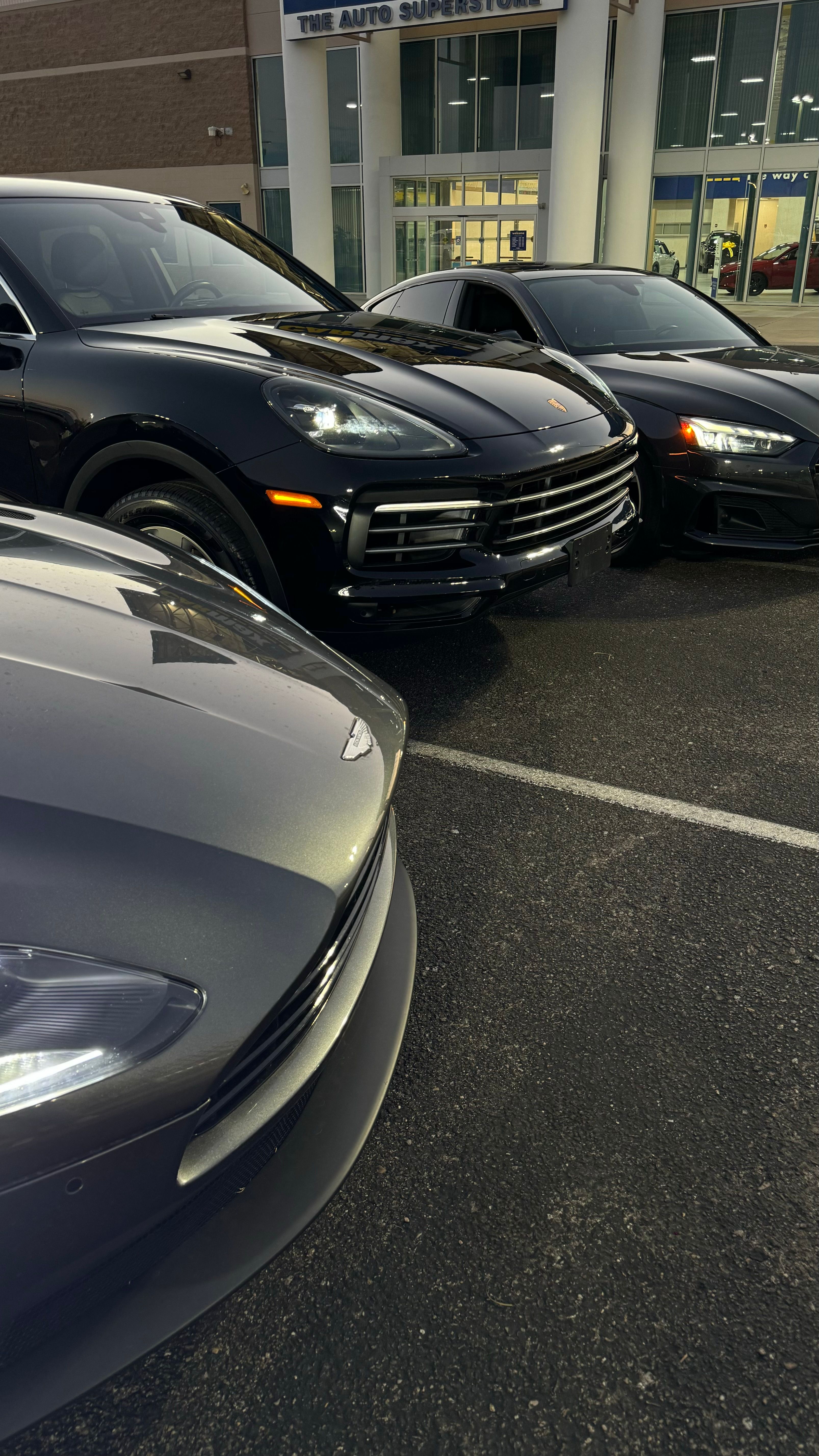 Used 2020 Porsche Cayenne AWD/4WD image 11