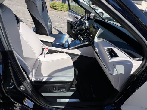 Used 2018 Toyota Mirai image 4