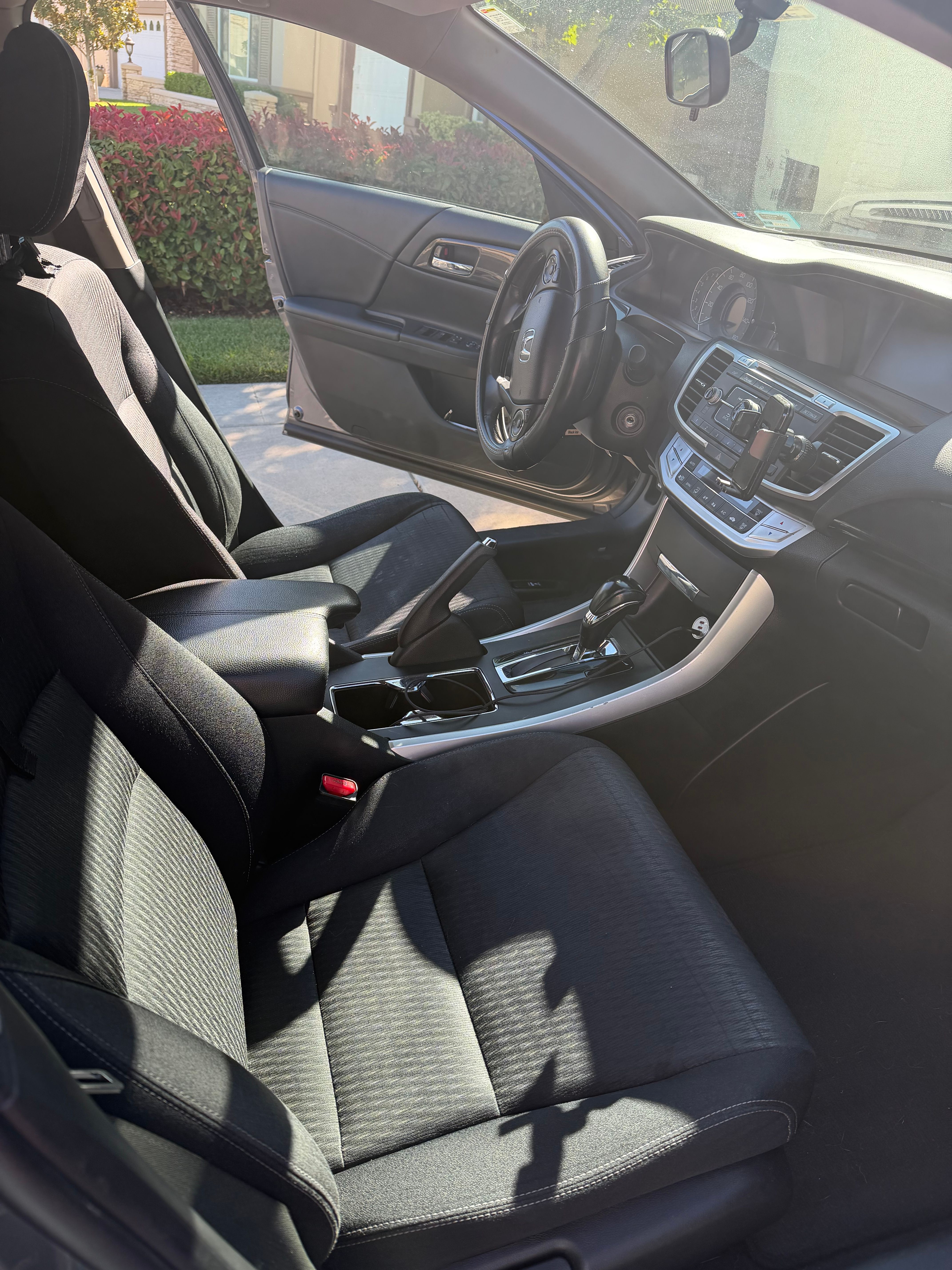 Used 2014 Honda Accord Sport image 12