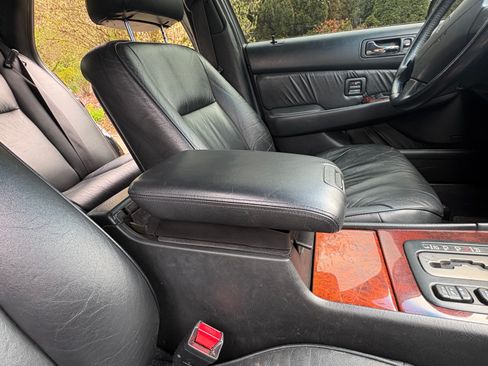 Used 1997 Acura RL image 15