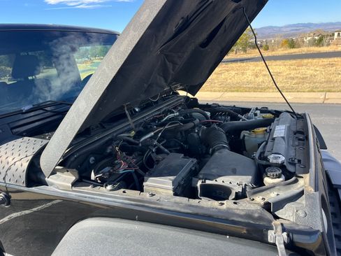 Used 2011 Jeep Wrangler Unlimited Sport image 8