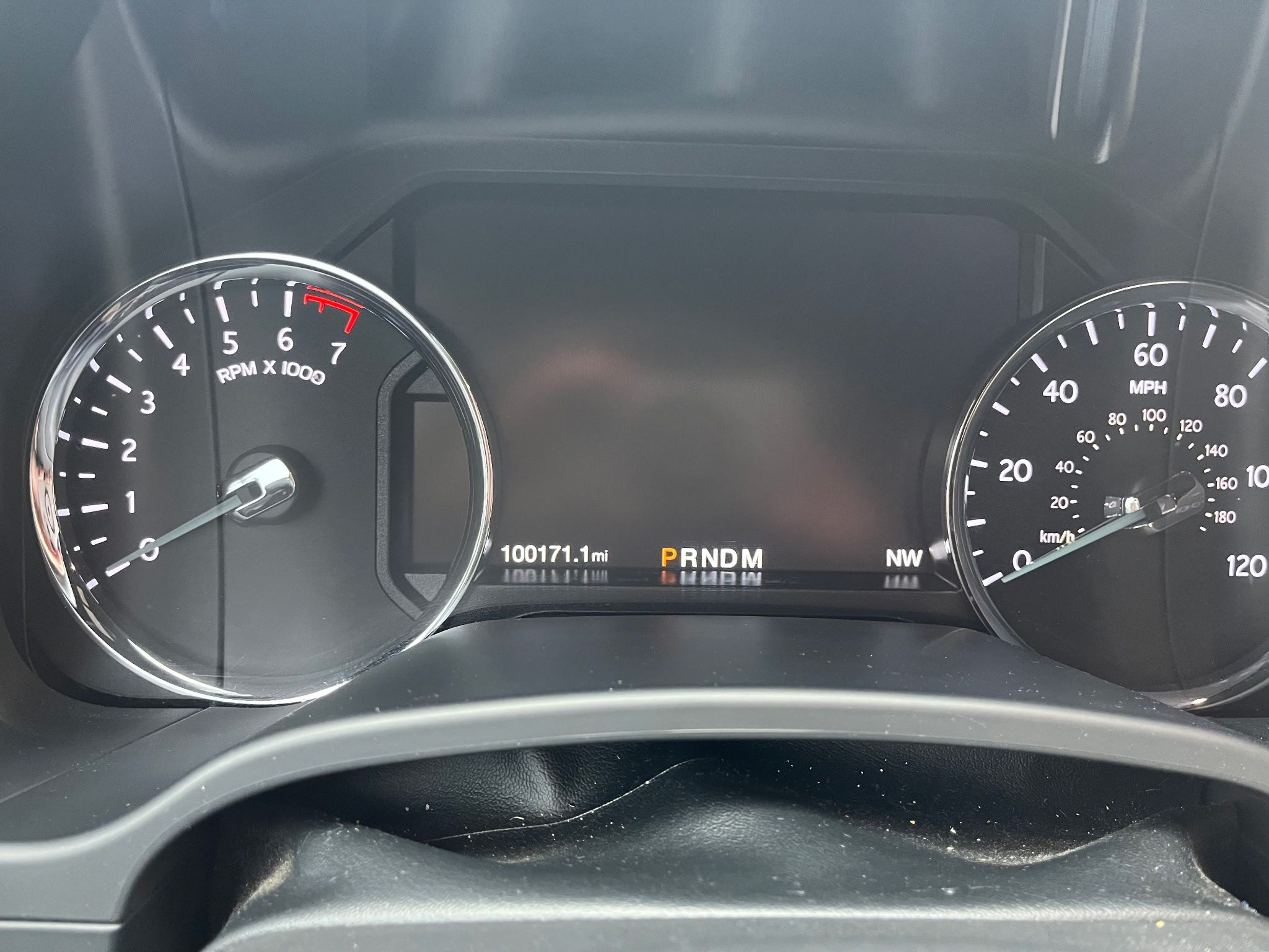 Used 2018 Ford Expedition XLT w/ Equipment Group 202A RWD image 12